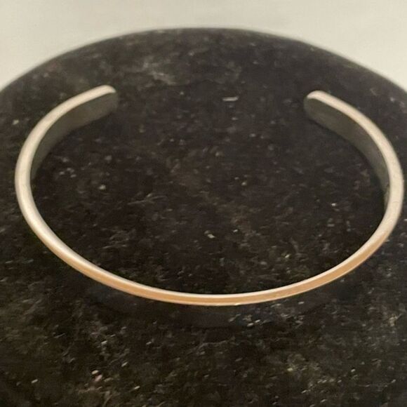 8” Sterling silver engraved and engravable cuff bracelet - Picture 4 of 14